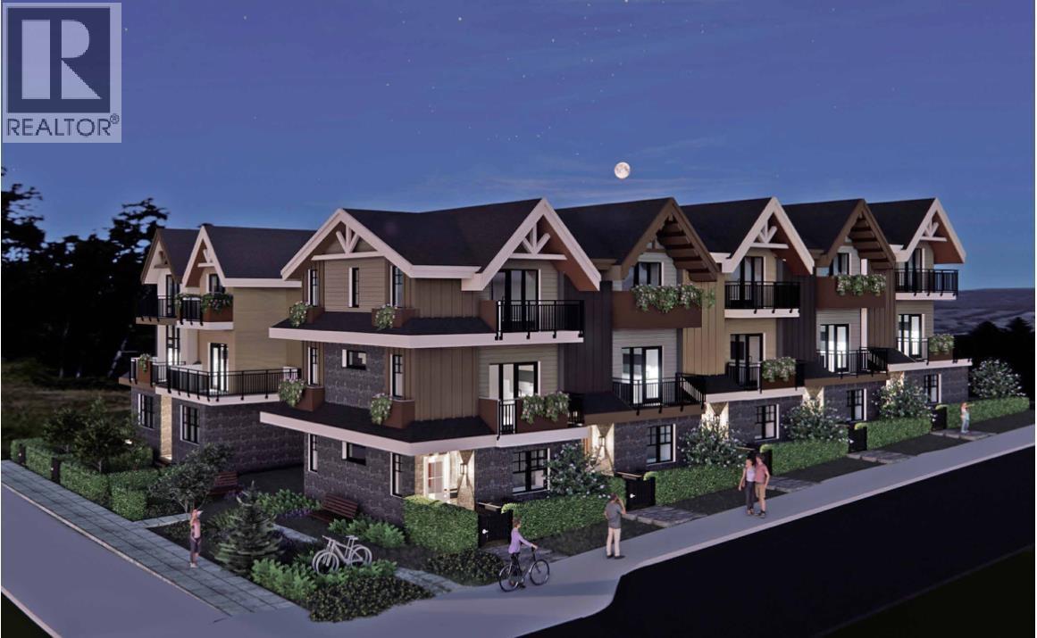 6388 Douglas Street, West Vancouver, BC - Outdoor With Facade