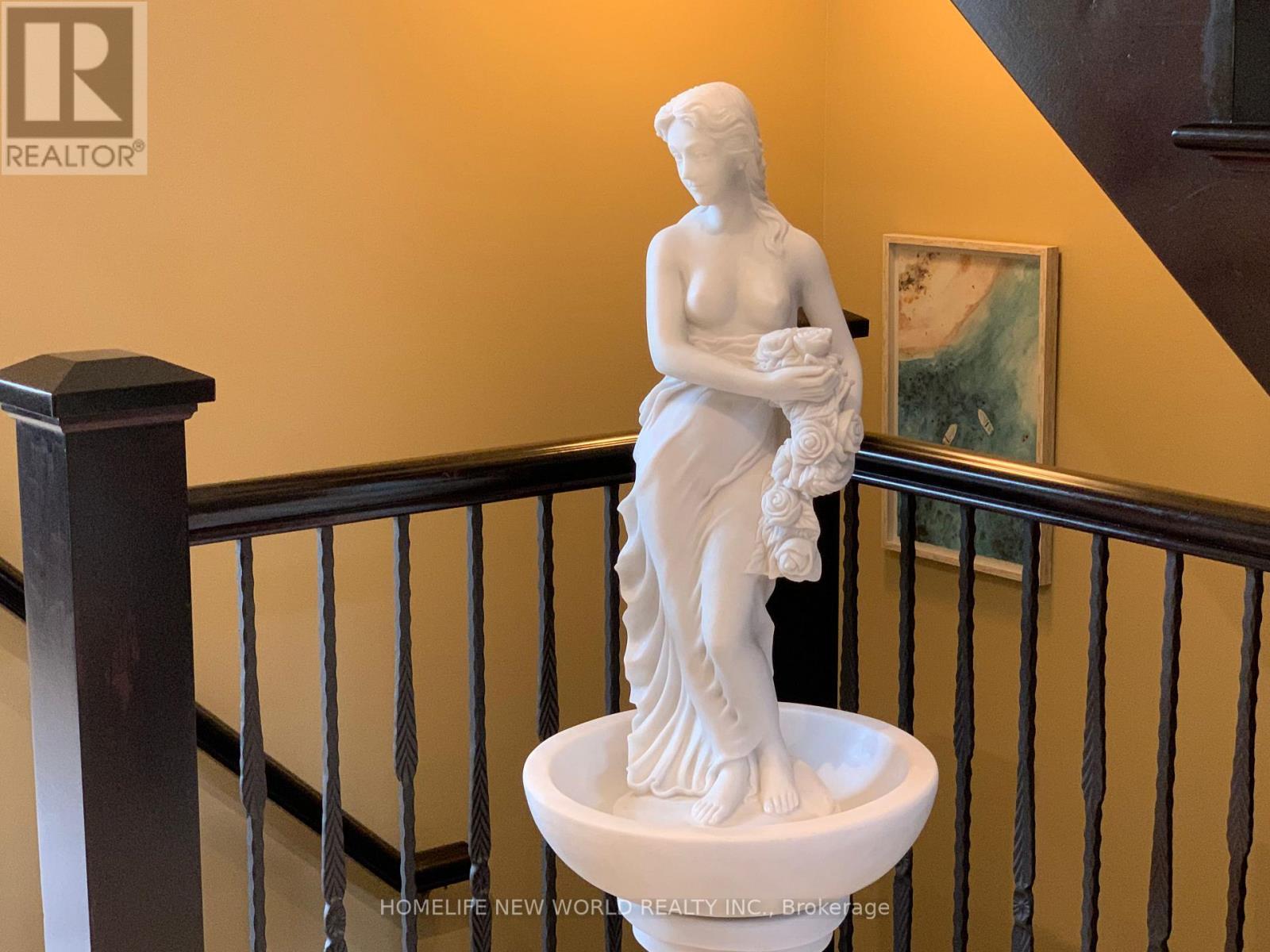 106 Paige Street, Kitchener, ON - Indoor Photo Showing Other Room