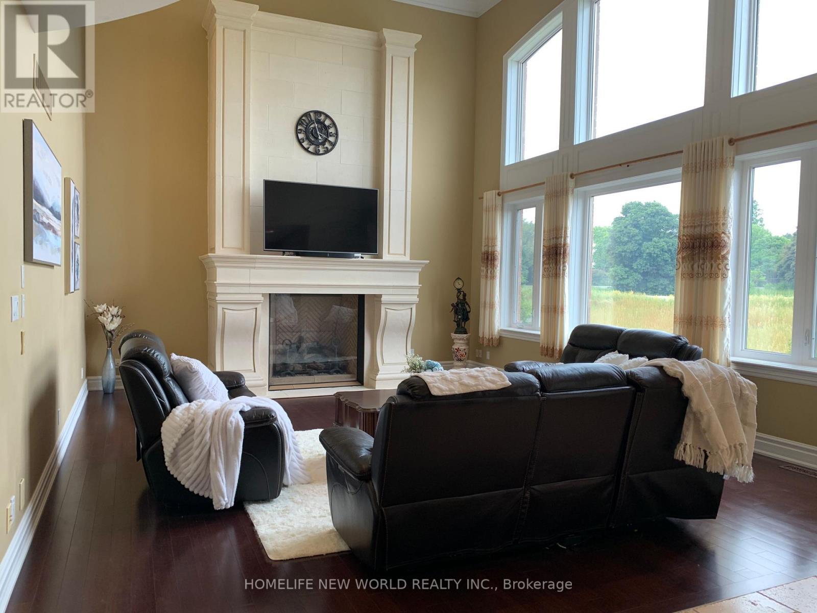 Family Room - 106 Paige Street, Kitchener, ON - Indoor Photo Showing Living Room With Fireplace