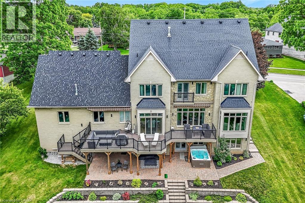 397 Caithness Street E, Caledonia, ON - Outdoor With View