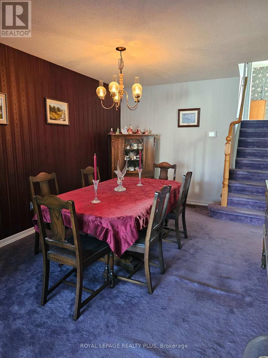 4170 Treetop Crescent, Mississauga, ON - Indoor Photo Showing Dining Room