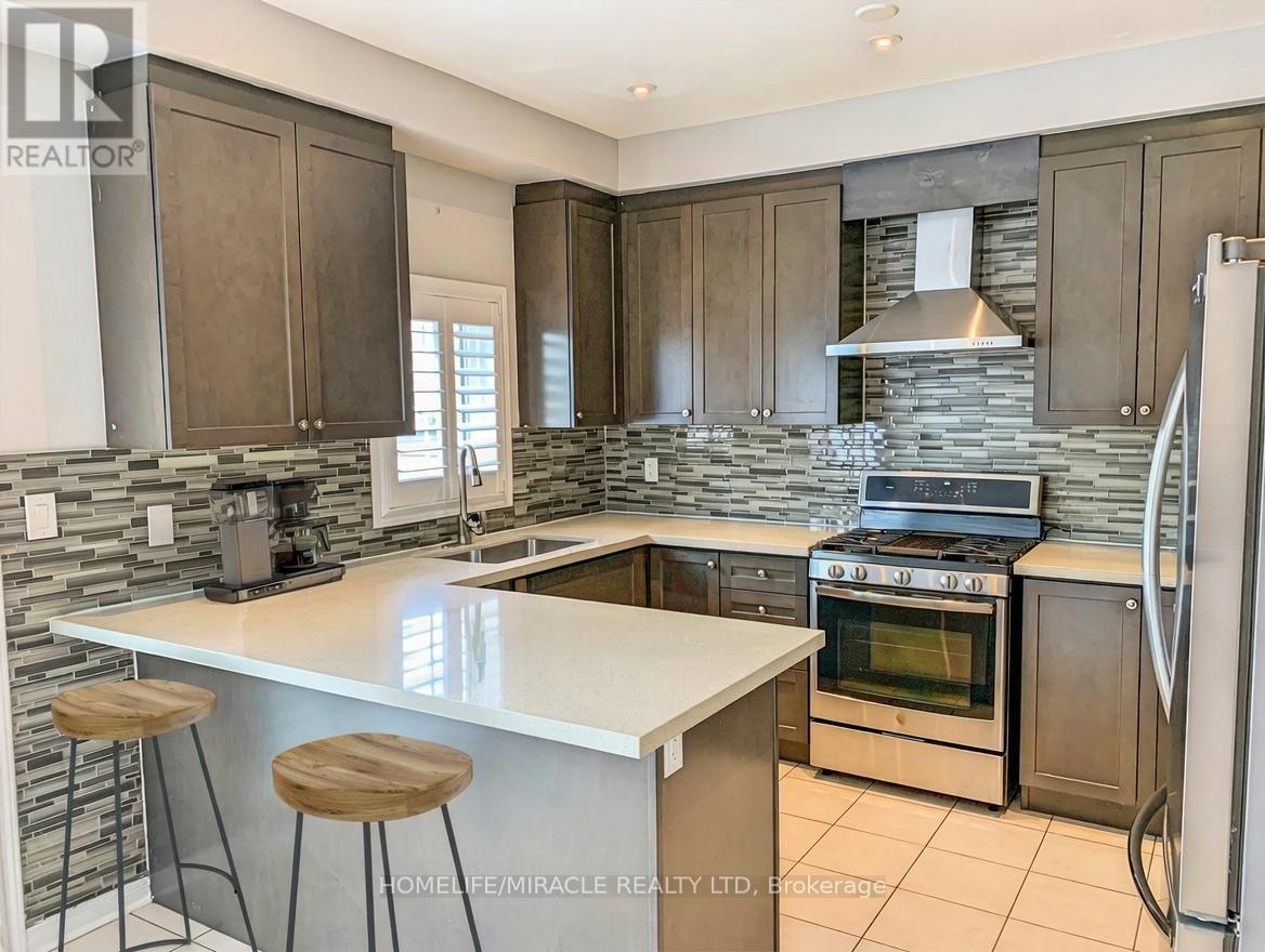 866 Francine Crescent, Mississauga, ON - Indoor Photo Showing Kitchen