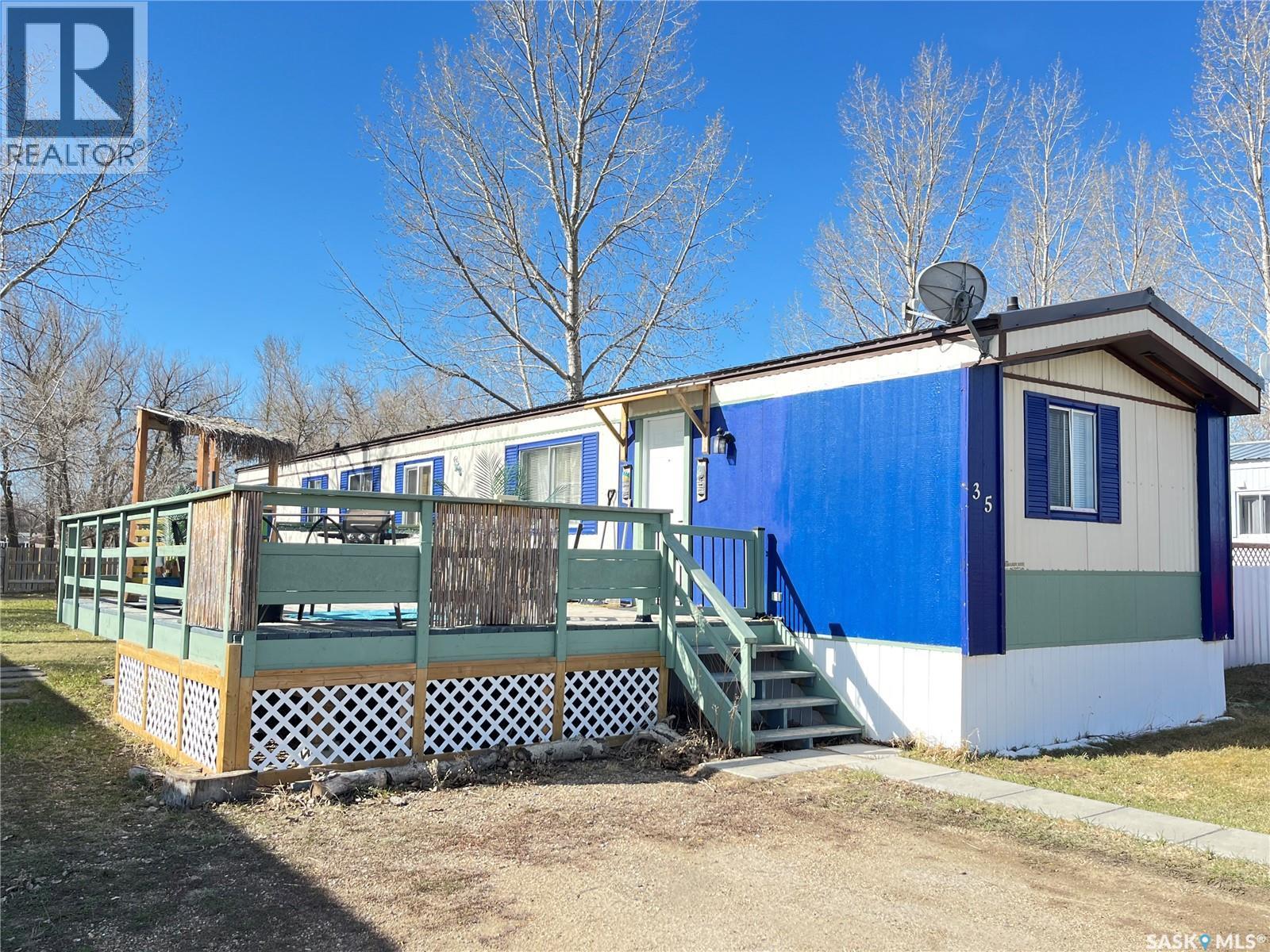 35 Cypress Mobile Home Park, Maple Creek, SK - Outdoor With Deck Patio Veranda