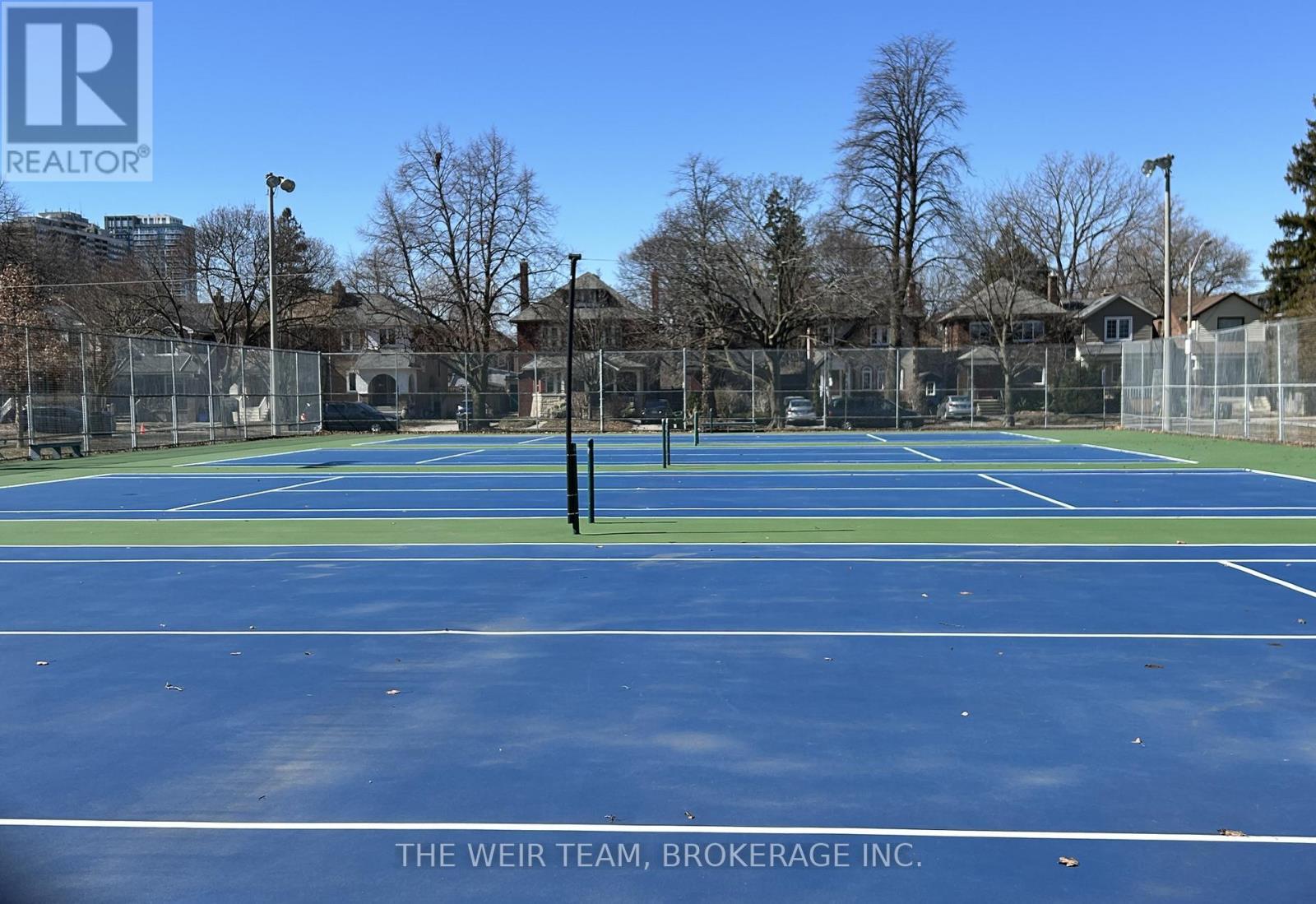 10 Eldon Avenue, Toronto, ON - Outdoor