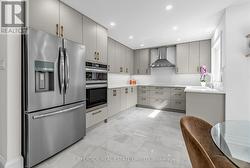 Custom Built Kitchen & Built-in Appliances - 