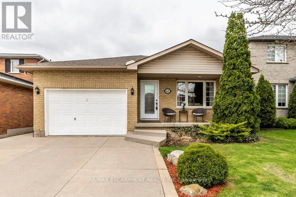 62 Spadara Drive, Hamilton, ON - Outdoor