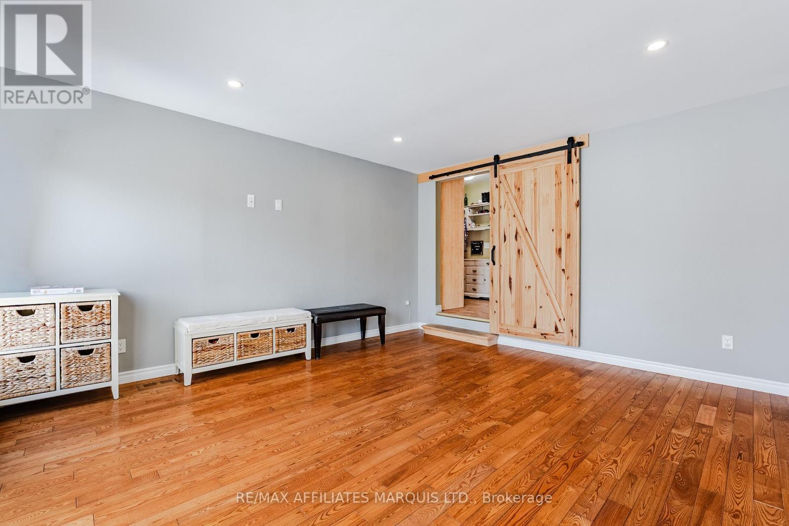 668 Champlain Drive N, Cornwall, ON - Indoor Photo Showing Other Room