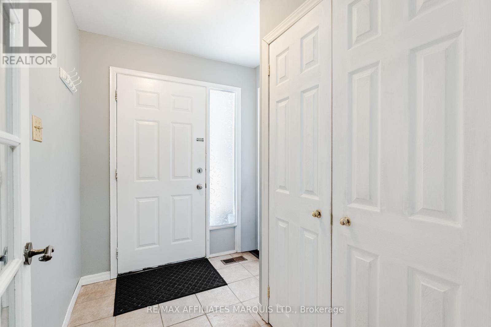 668 Champlain Drive N, Cornwall, ON - Indoor Photo Showing Other Room