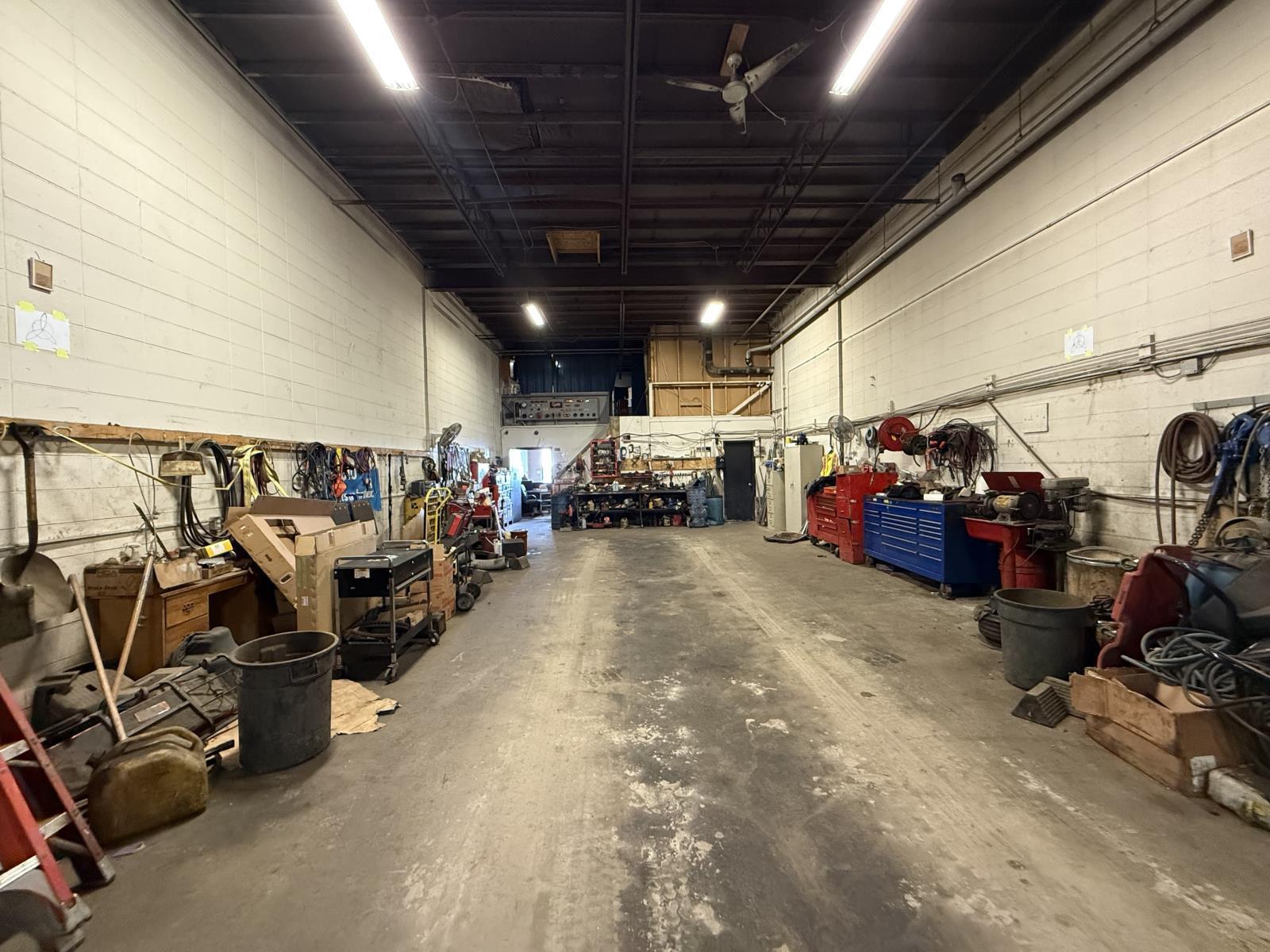 16649 114 Ave Nw, Edmonton, AB