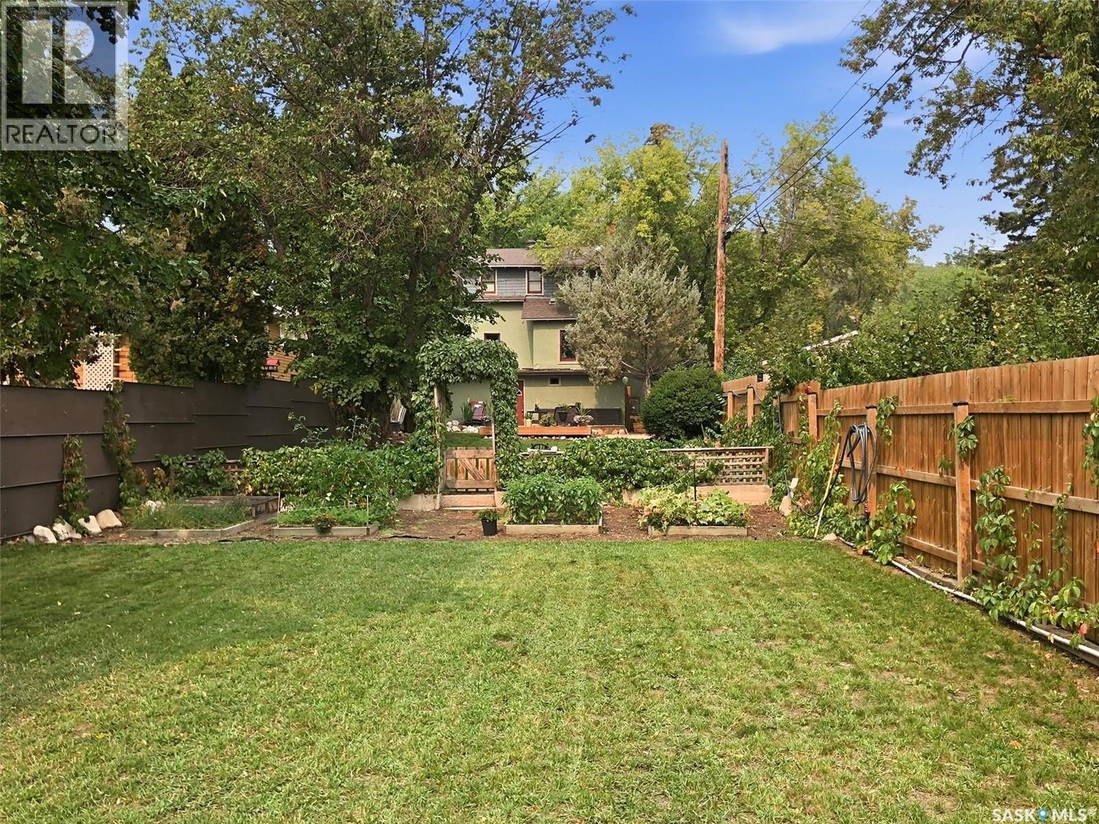 615 Walmer Road, Saskatoon, SK - Outdoor