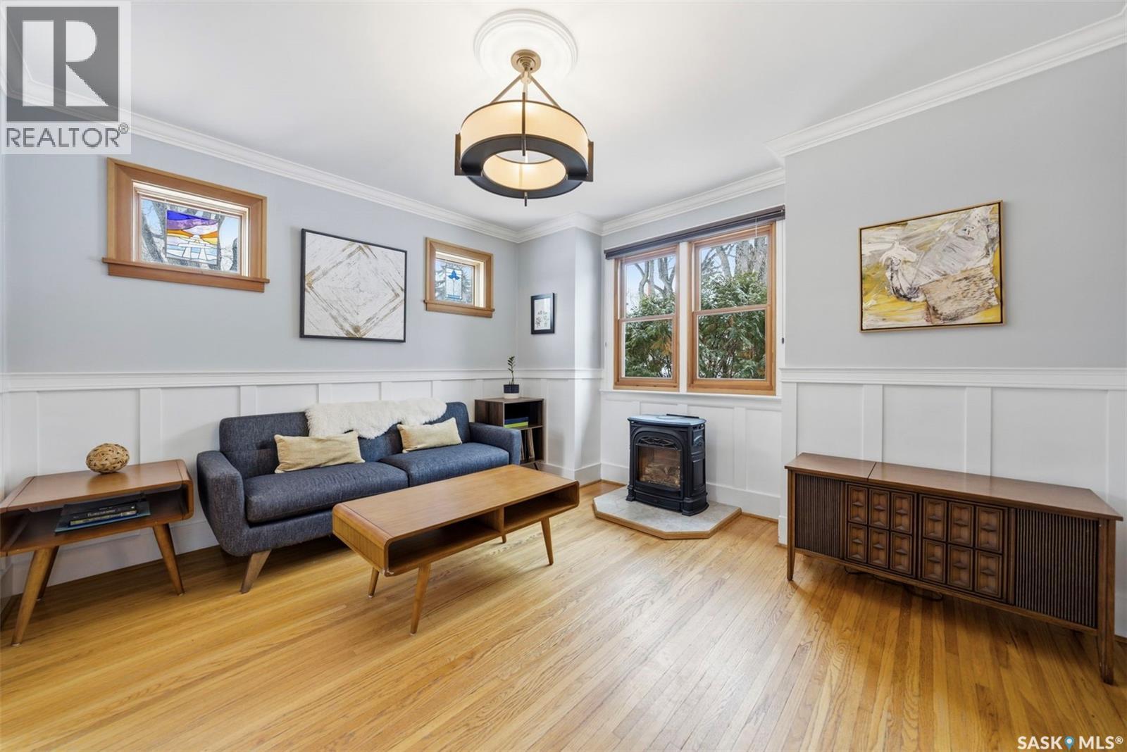 615 Walmer Road, Saskatoon, SK - Indoor With Fireplace