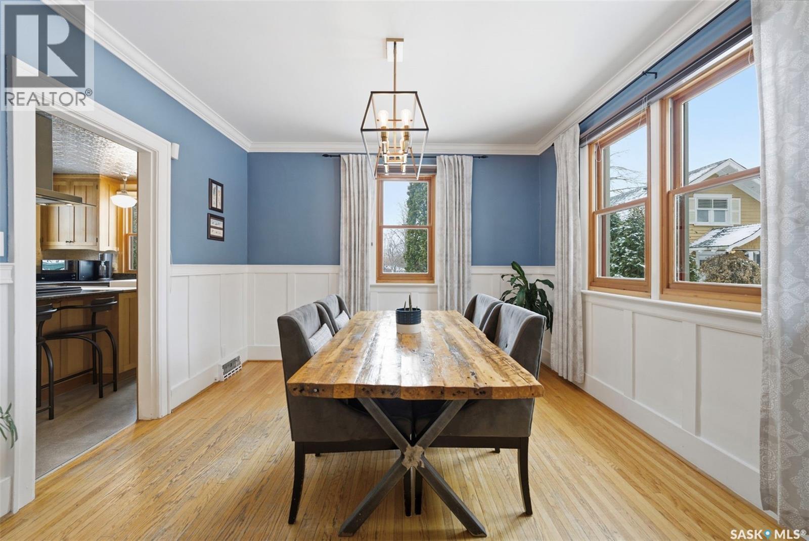 615 Walmer Road, Saskatoon, SK - Indoor Photo Showing Dining Room