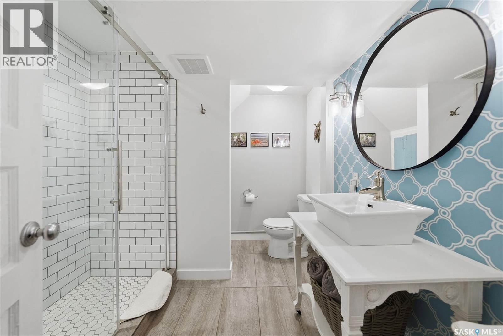 615 Walmer Road, Saskatoon, SK - Indoor Photo Showing Bathroom