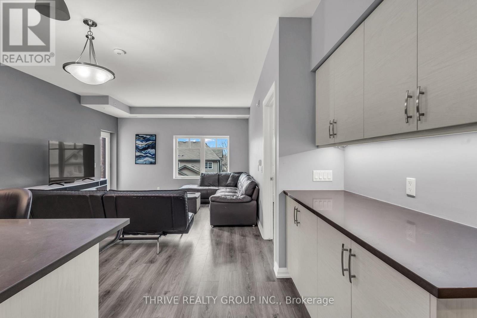 206 - 778 Laurelwood Drive, Waterloo, ON - Indoor