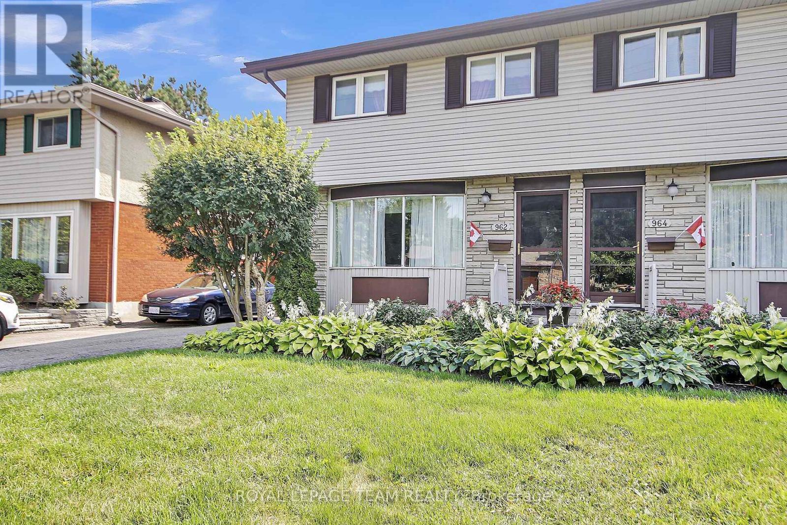 962 Dynes Road, Ottawa, ON - Outdoor