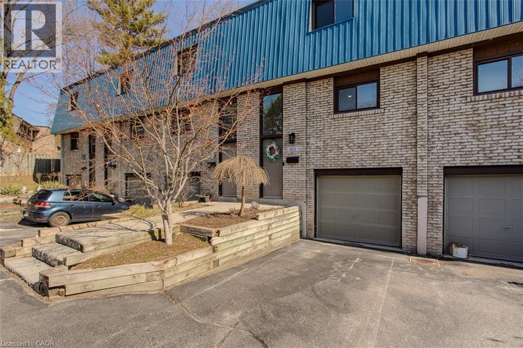 621 Francis Road, Burlington, ON - Outdoor