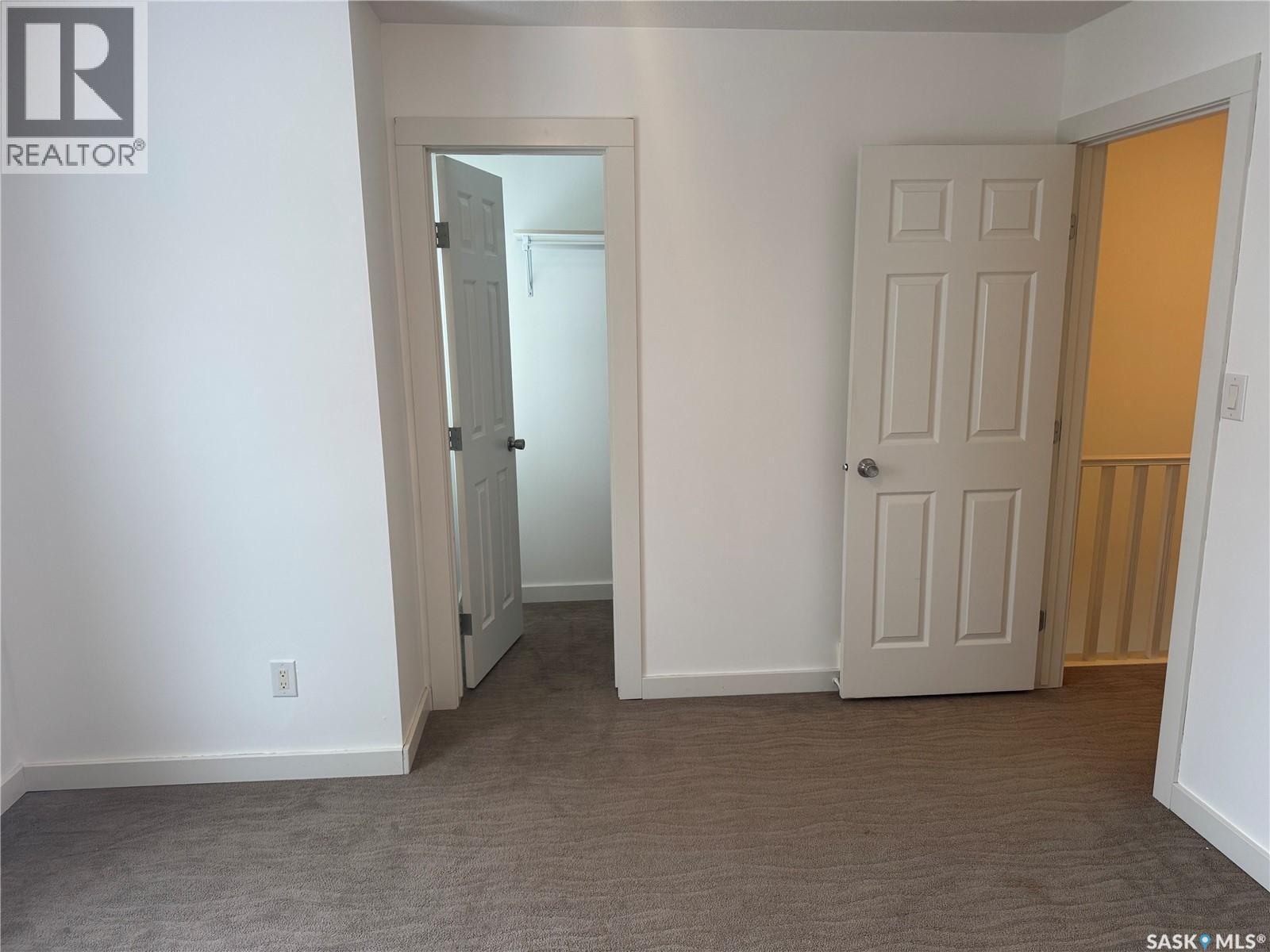 527 Alexandra Street, Weyburn, SK - Indoor Photo Showing Other Room