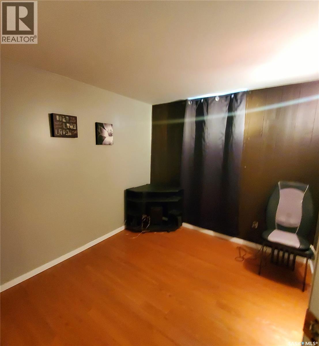 102 Railway Avenue E, Waldeck, SK - Indoor Photo Showing Other Room