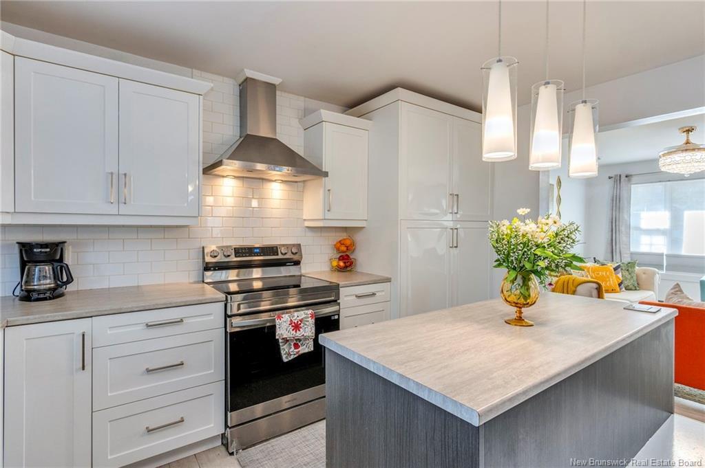 245 Brian Rd, Riverview, NB