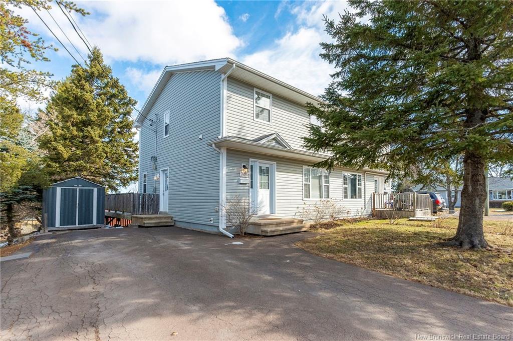 245 Brian Rd, Riverview, NB