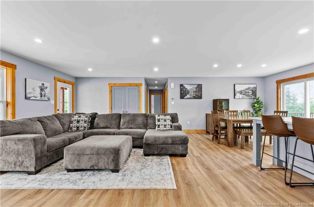 30 Loyalist Lane, Upper Kingsclear, NB