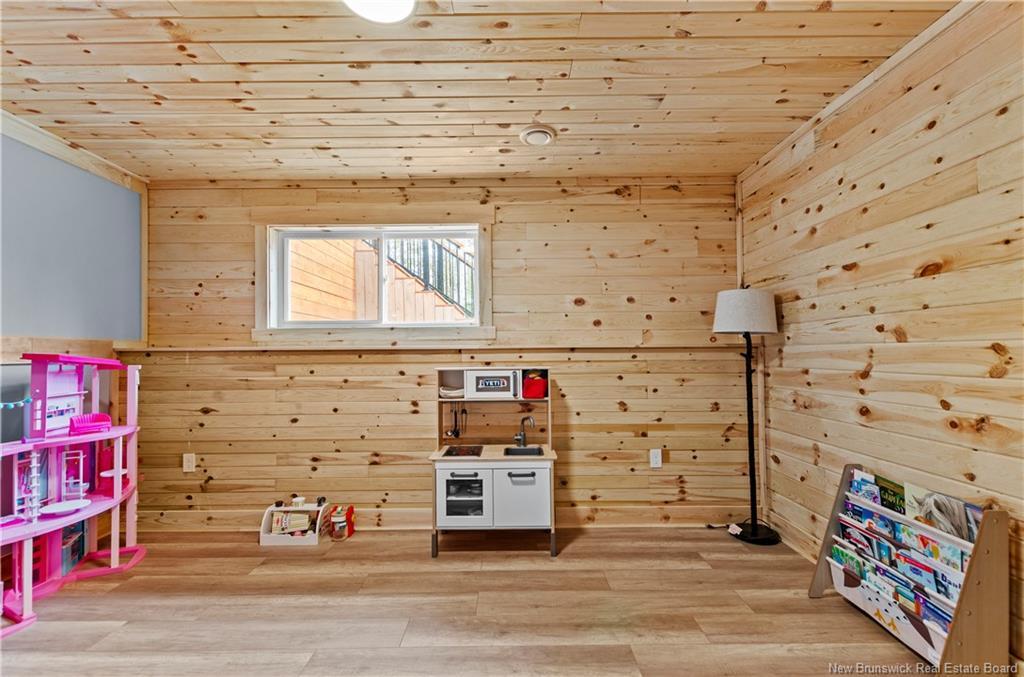30 Loyalist Lane, Upper Kingsclear, NB