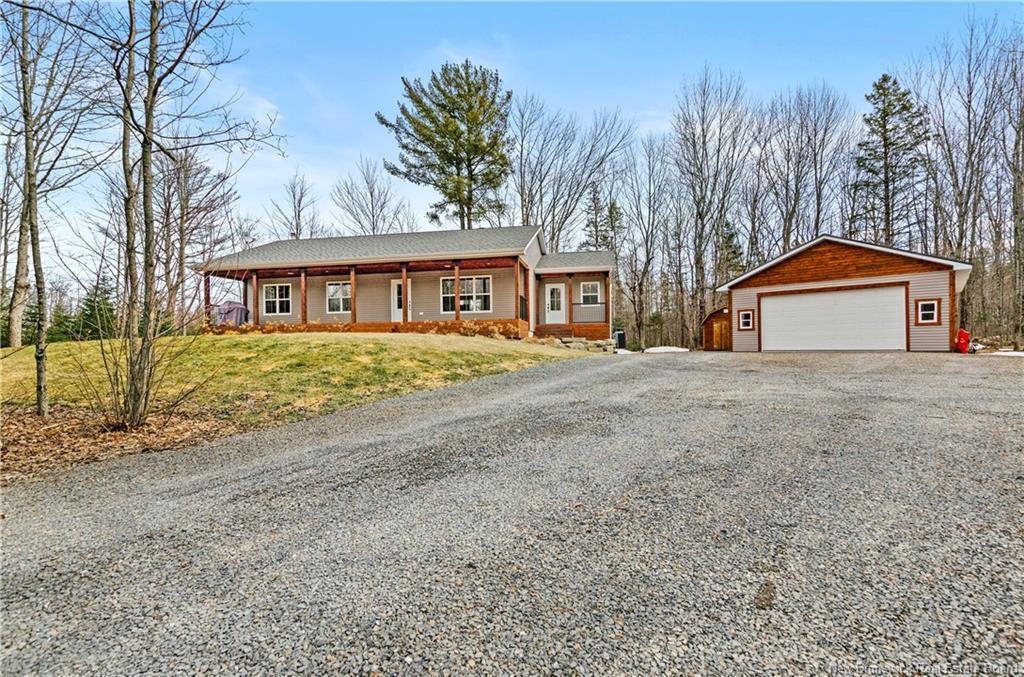 30 Loyalist Lane, Upper Kingsclear, NB