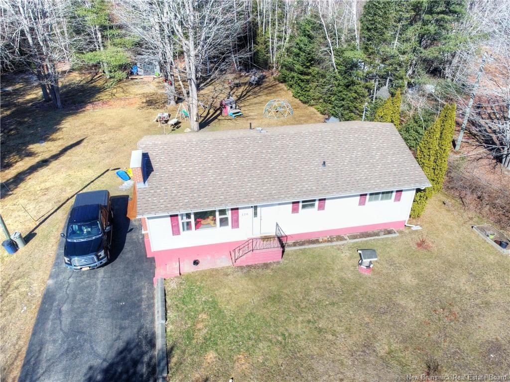 126 Christopher Dr, Burton, NB