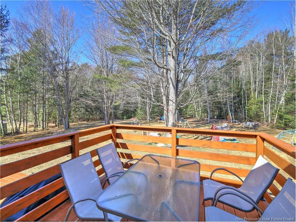 126 Christopher Dr, Burton, NB