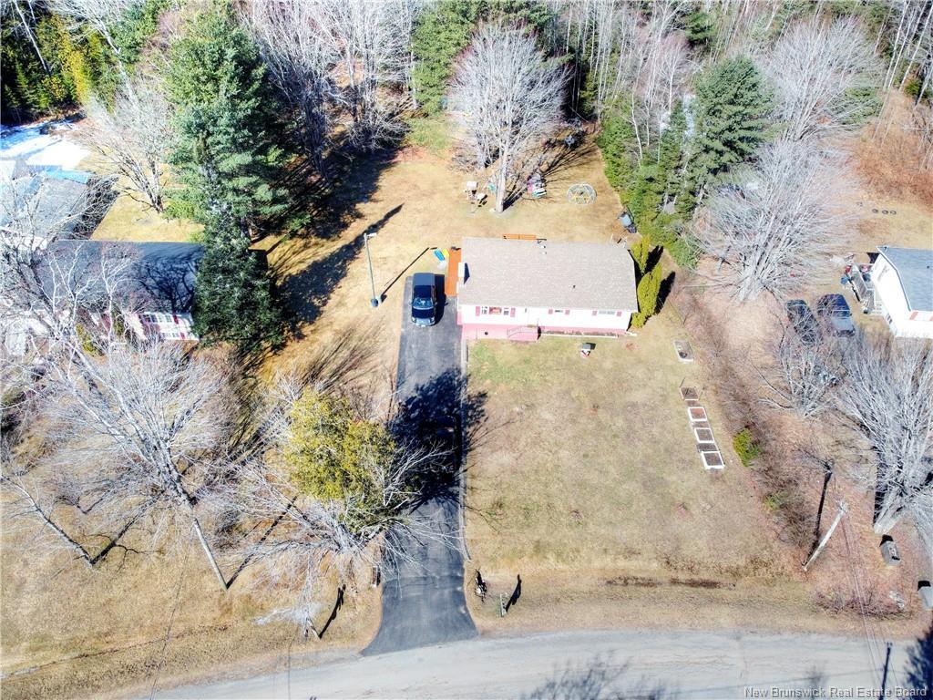 126 Christopher Dr, Burton, NB