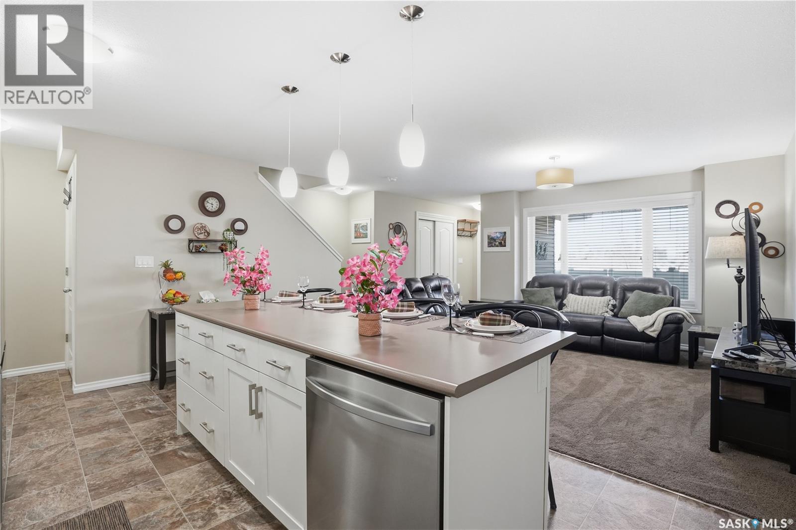 3477 Elgaard Drive, Regina, SK - Indoor