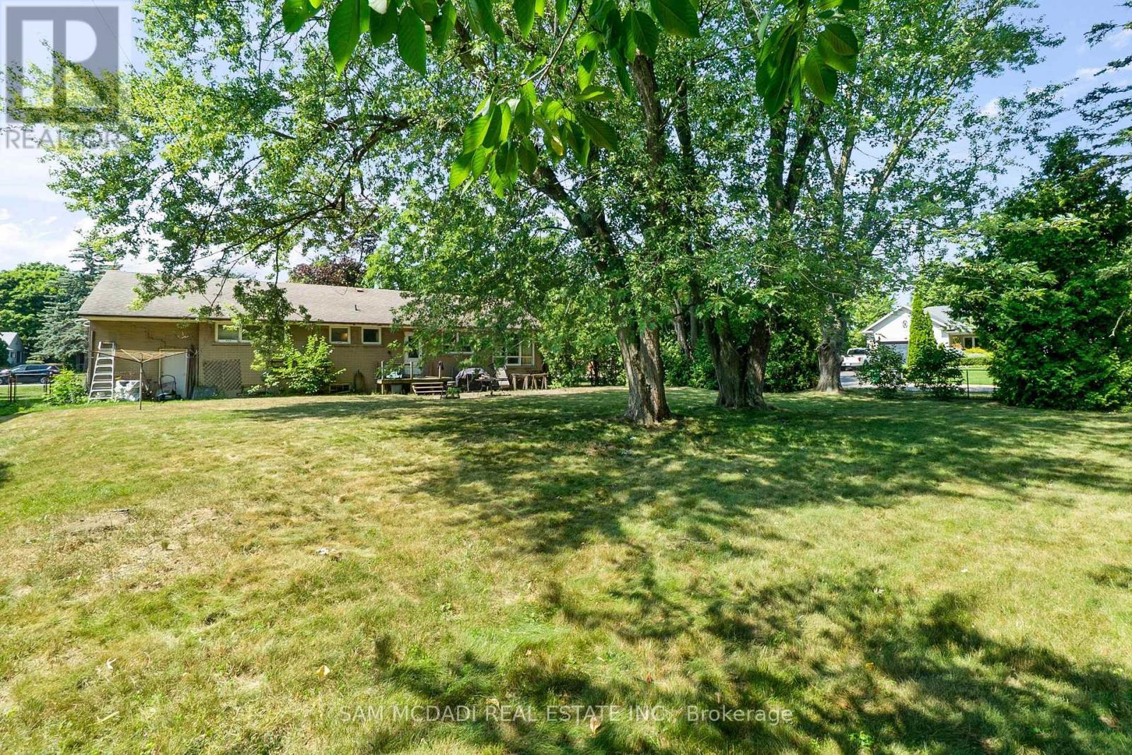 1491 Woodeden Drive, Mississauga, ON - Outdoor