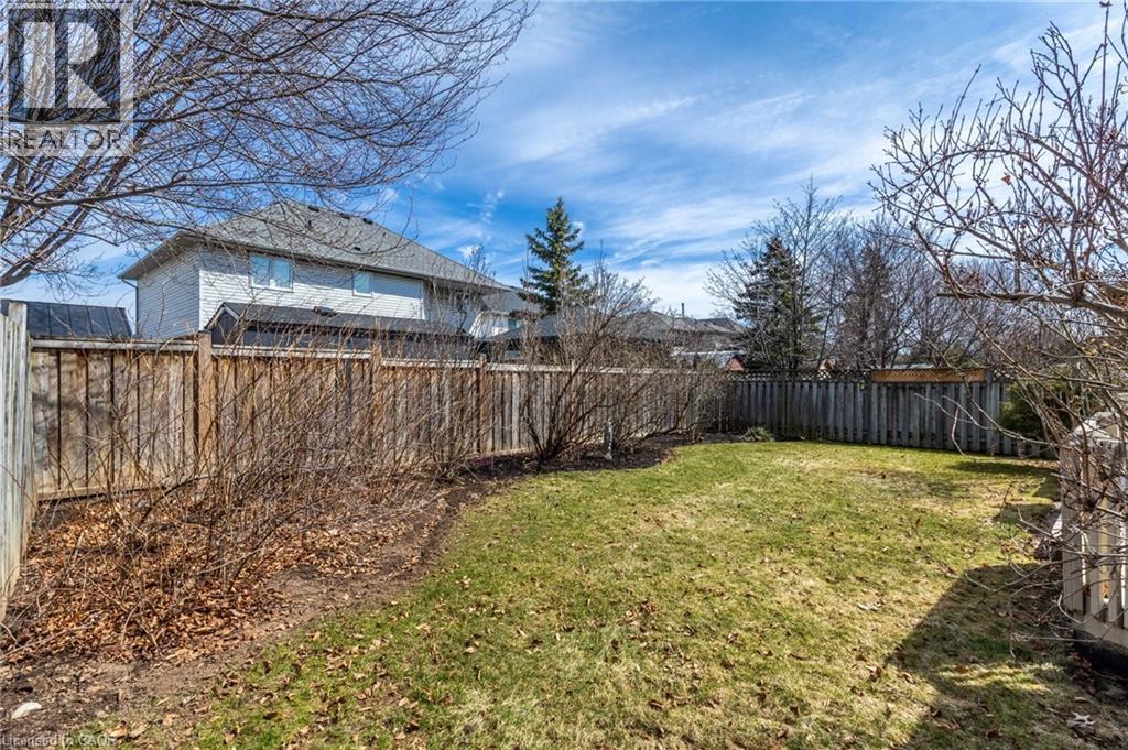 2223 Headon Road, Burlington, ON - Outdoor