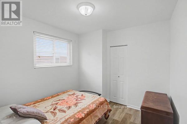 37 Avis Crescent, Toronto, ON - Indoor Photo Showing Bedroom