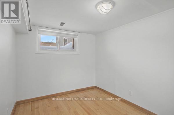 37 Avis Crescent, Toronto, ON - Indoor Photo Showing Other Room