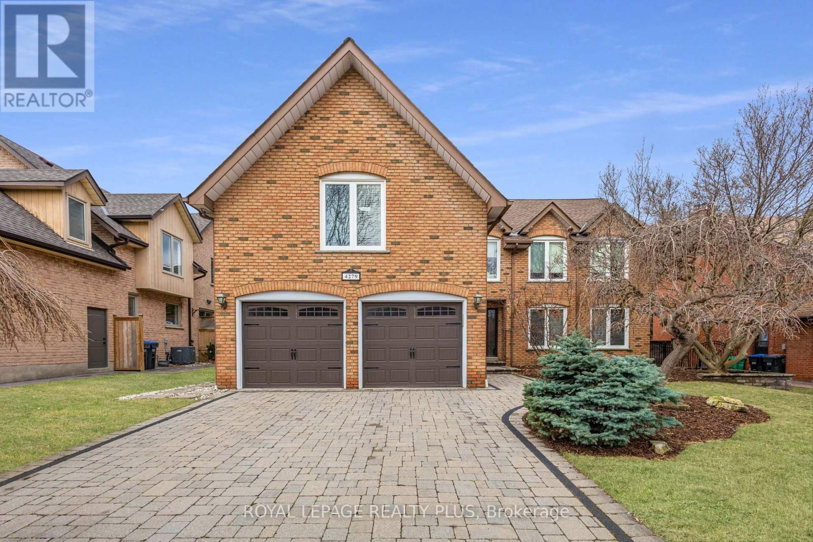 4279 Bridlepath Trail, Mississauga, ON - Outdoor