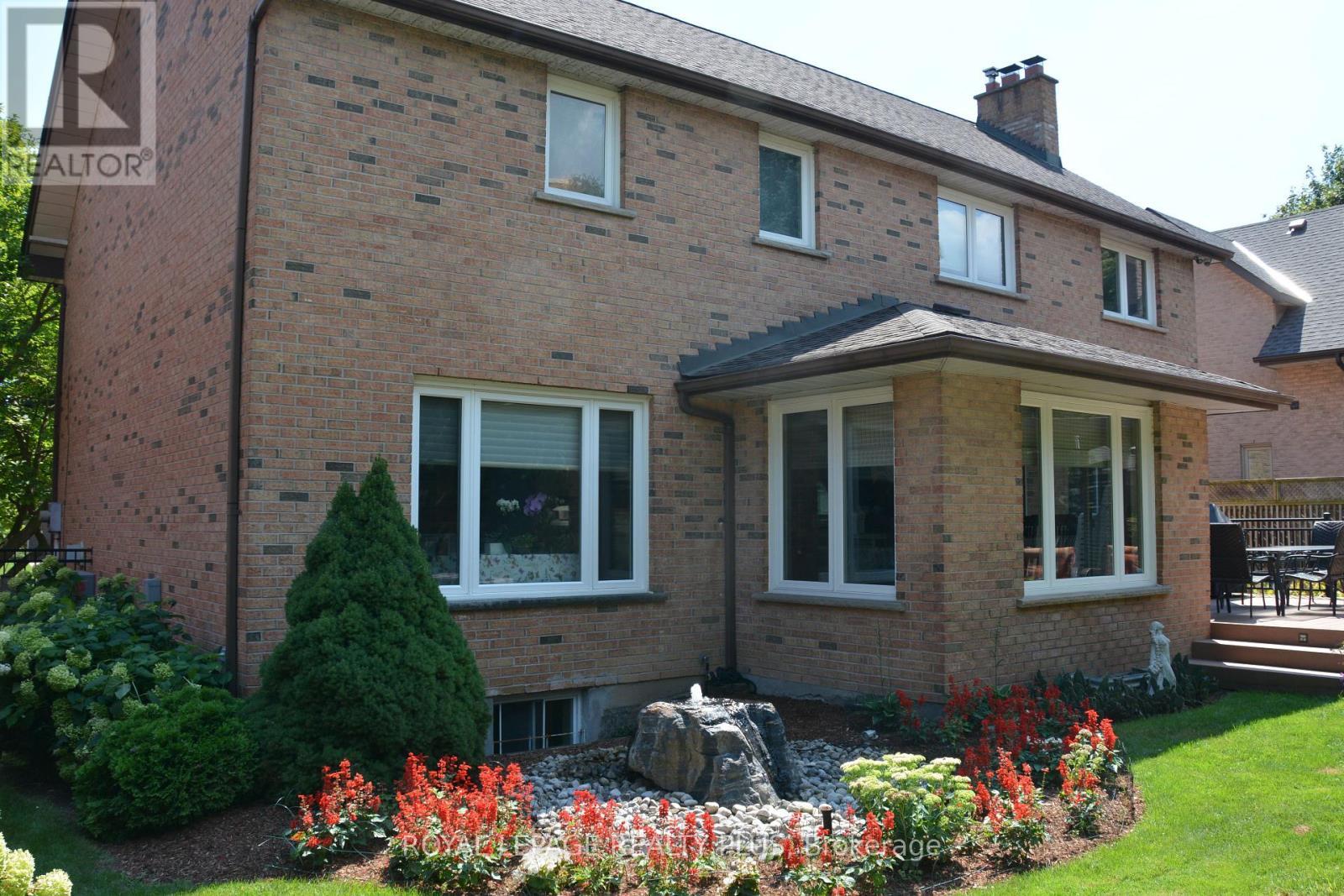 4279 Bridlepath Trail, Mississauga, ON - Outdoor