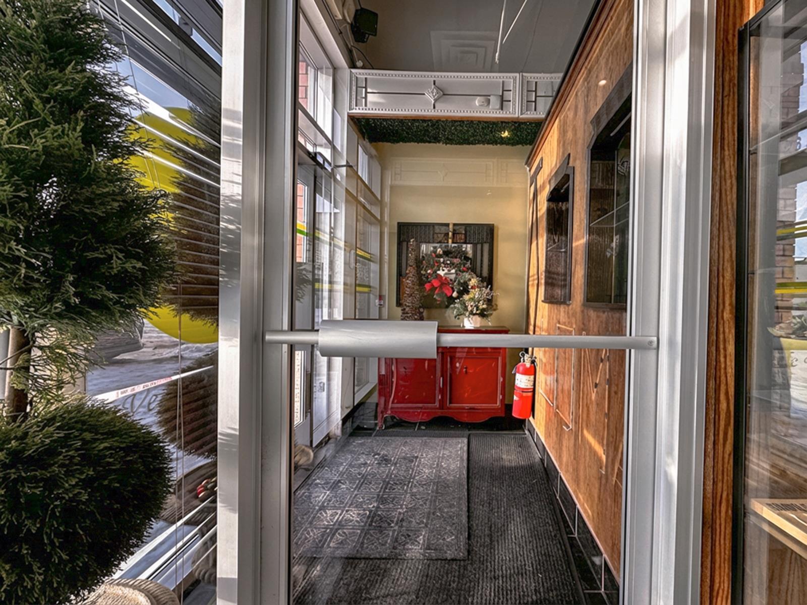 9156 23 Avenue, Edmonton, AB