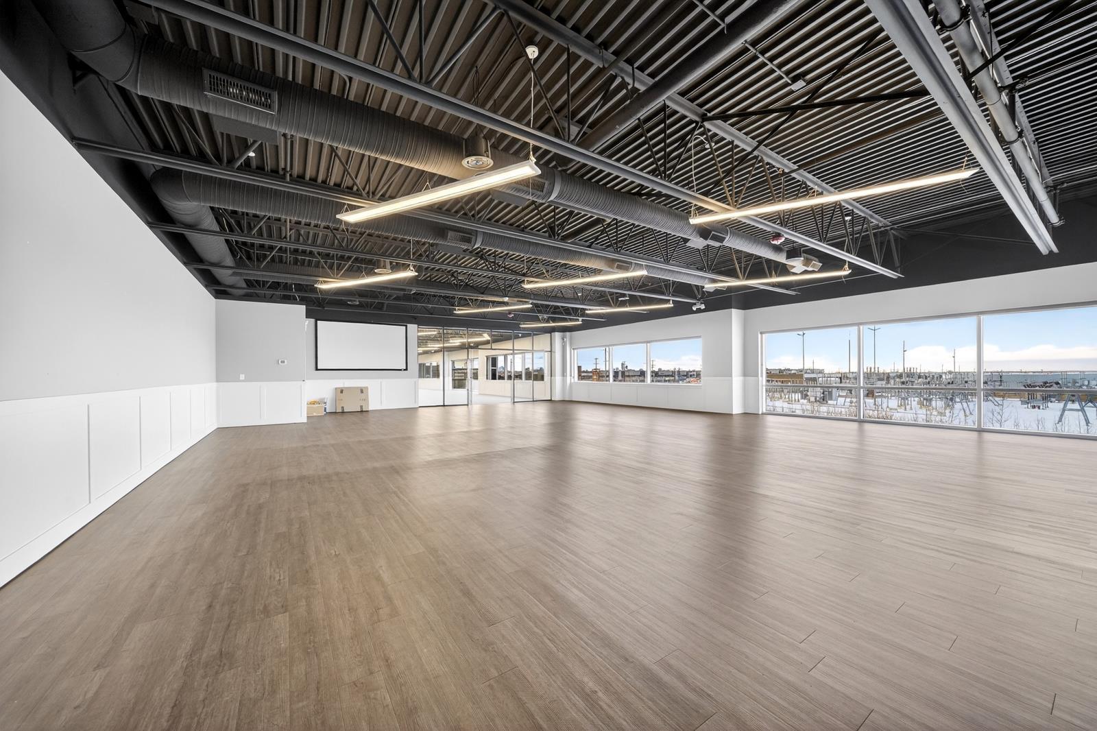 4954 Roper Road, Edmonton, AB