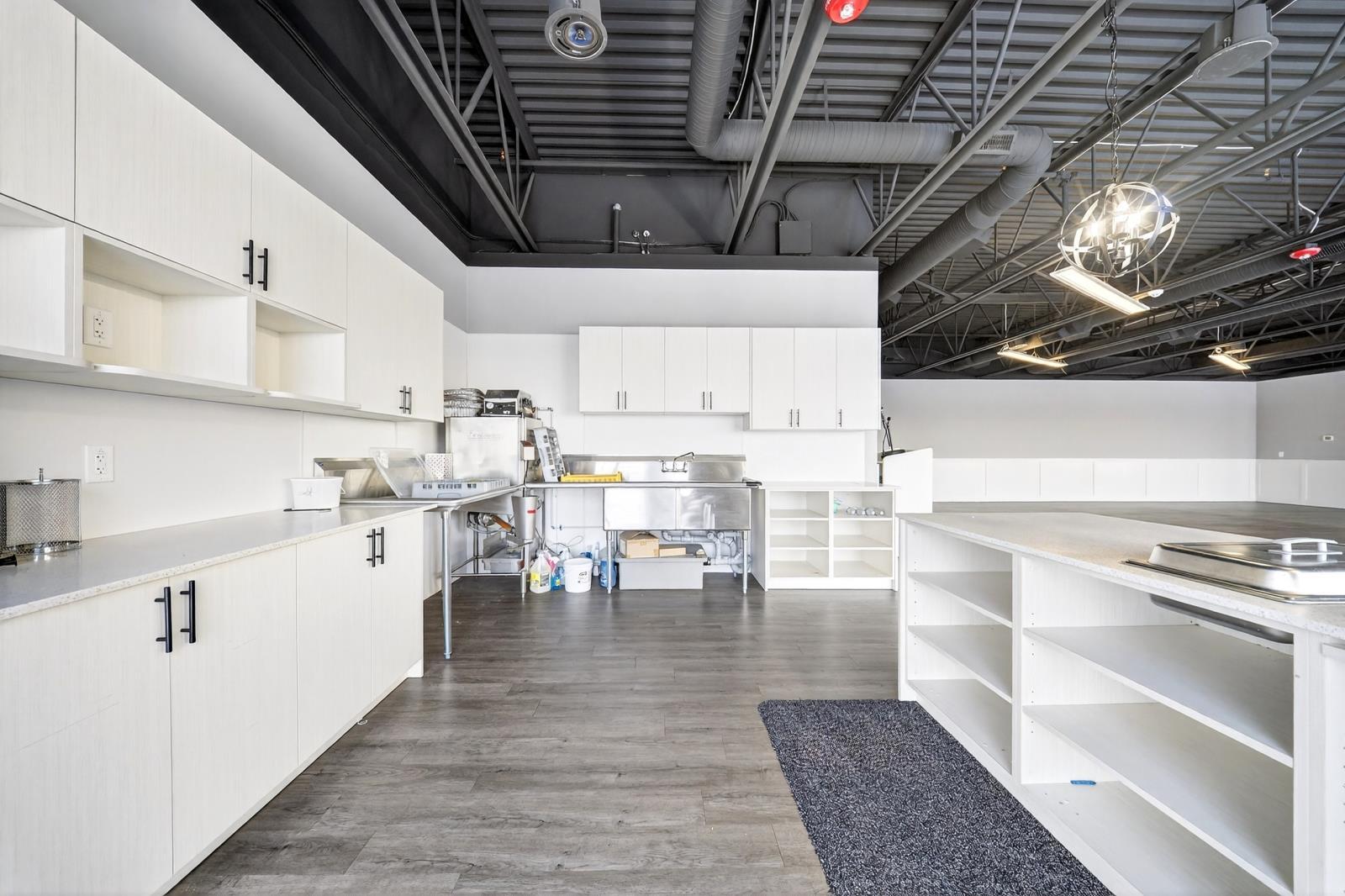 4954 Roper Road, Edmonton, AB