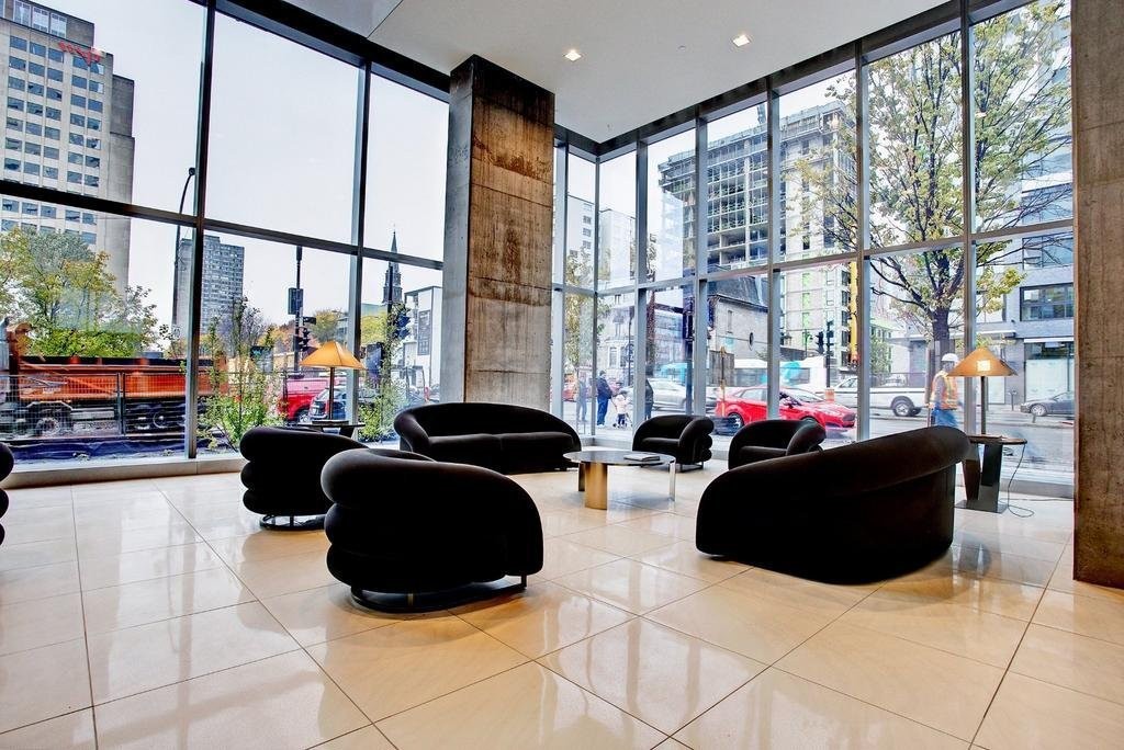 Hall d'entrée/Vestibule - 802-1450 Boul. René-Lévesque O., Montréal (Ville-Marie), QC - Indoor Photo Showing Other Room