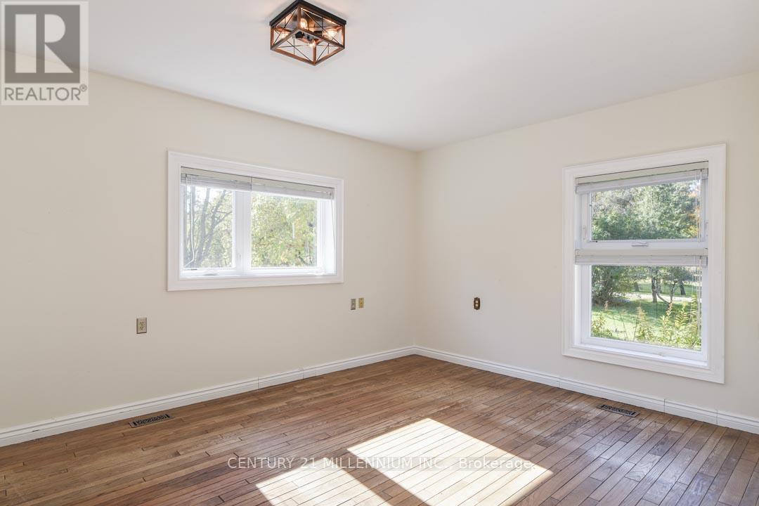 287199 10 Sideroad, Mono, ON - Indoor Photo Showing Other Room