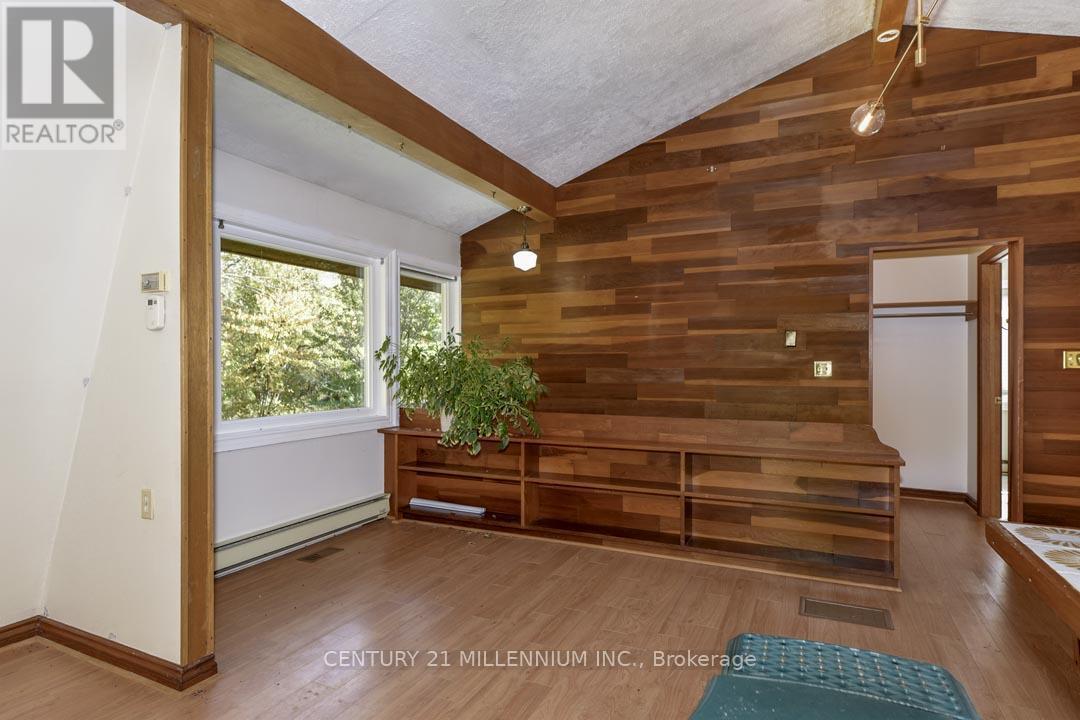 287199 10 Sideroad, Mono, ON - Indoor Photo Showing Other Room