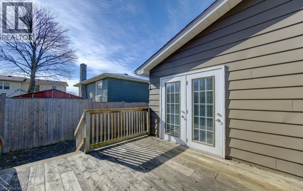 190 Natchez Road, Kitchener, ON - Outdoor With Deck Patio Veranda With Exterior