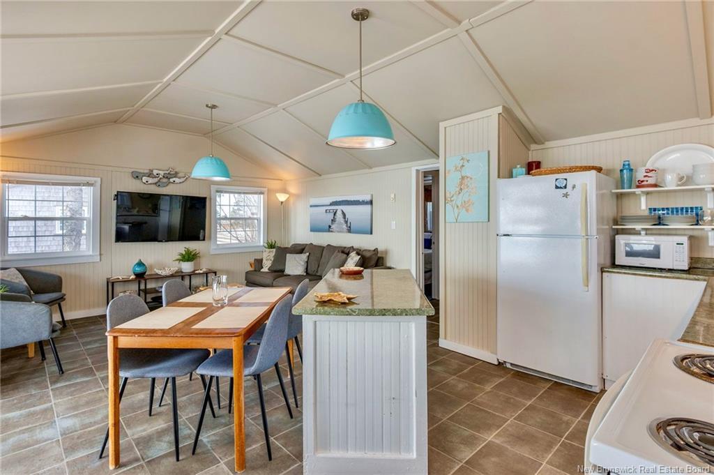 95 Hicks Beach Rd, Upper Cape, NB