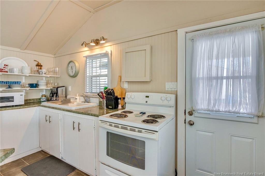 95 Hicks Beach Rd, Upper Cape, NB