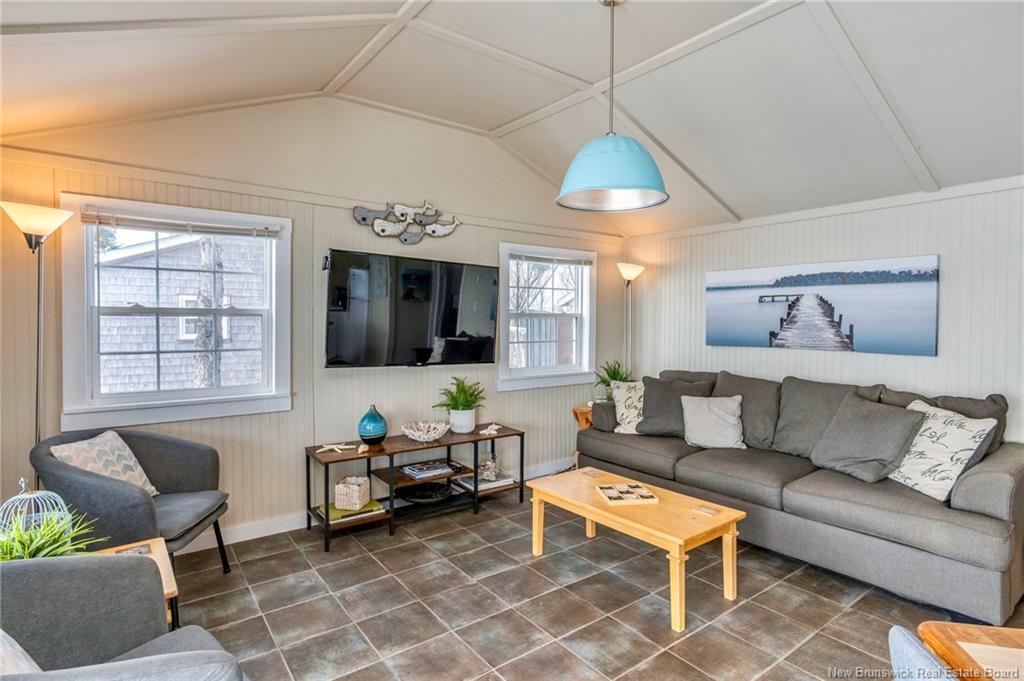95 Hicks Beach Rd, Upper Cape, NB