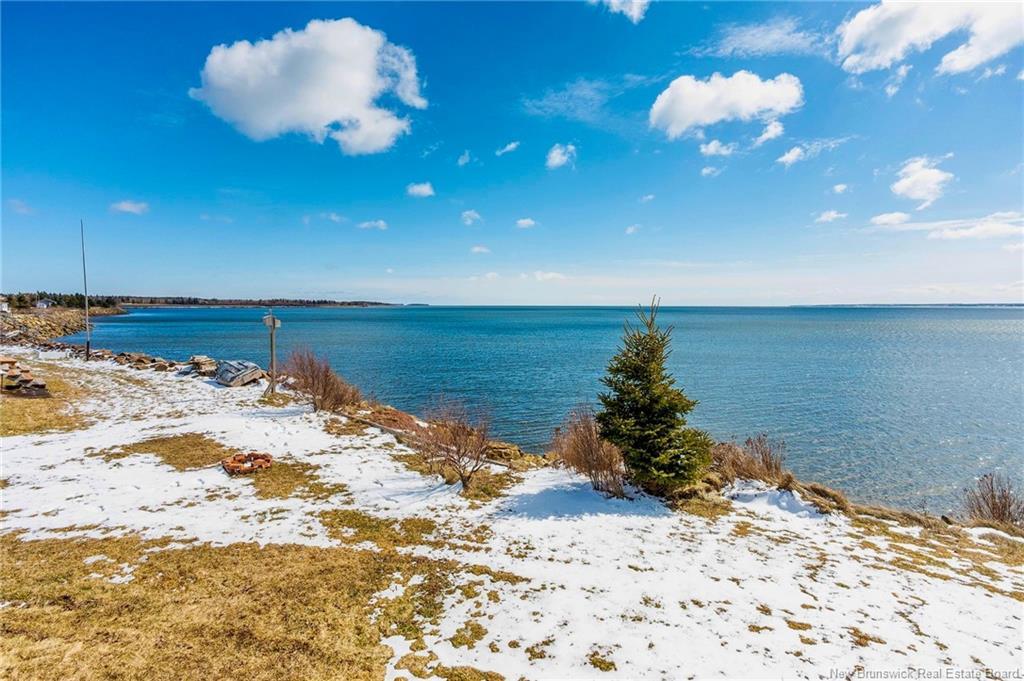 95 Hicks Beach Rd, Upper Cape, NB