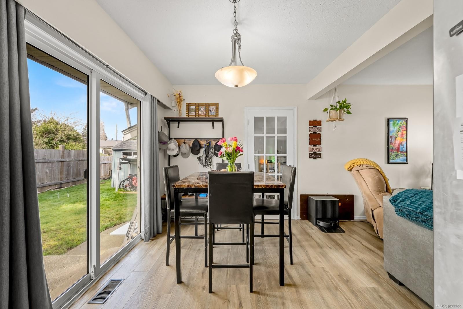 533 Salish St, Comox, BC