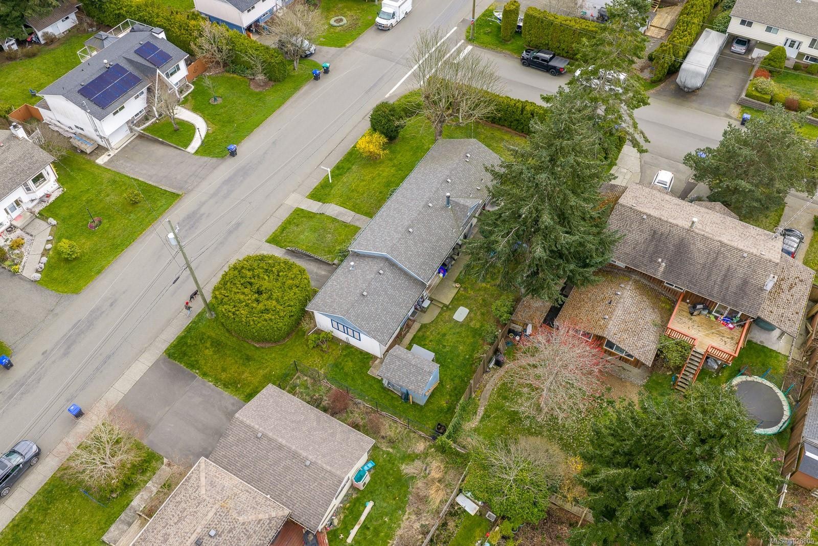 533 Salish St, Comox, BC